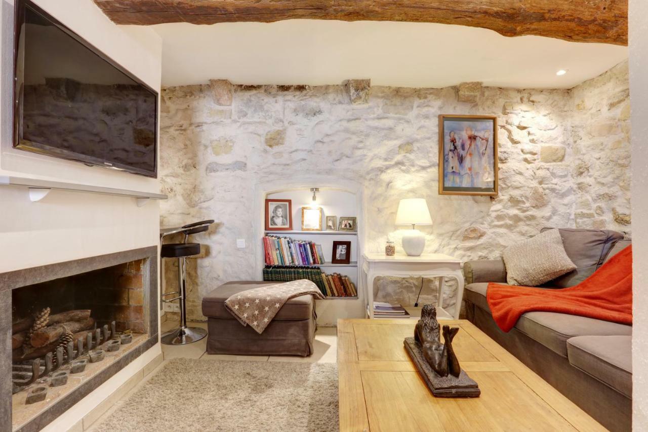 Heart Of Valbonne Villa ภายนอก รูปภาพ