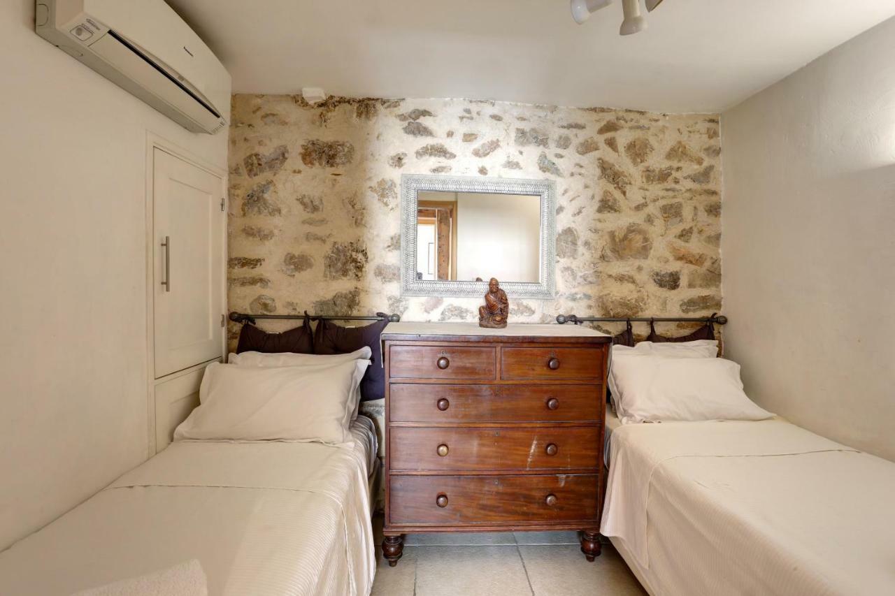 Heart Of Valbonne Villa ภายนอก รูปภาพ